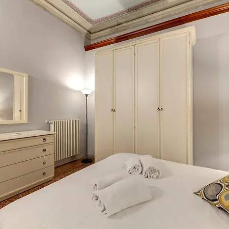 Apartment Mamo - Academy House Florence