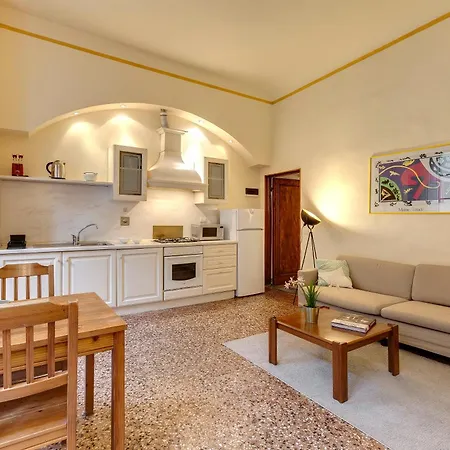 Mamo - Academy House Florence